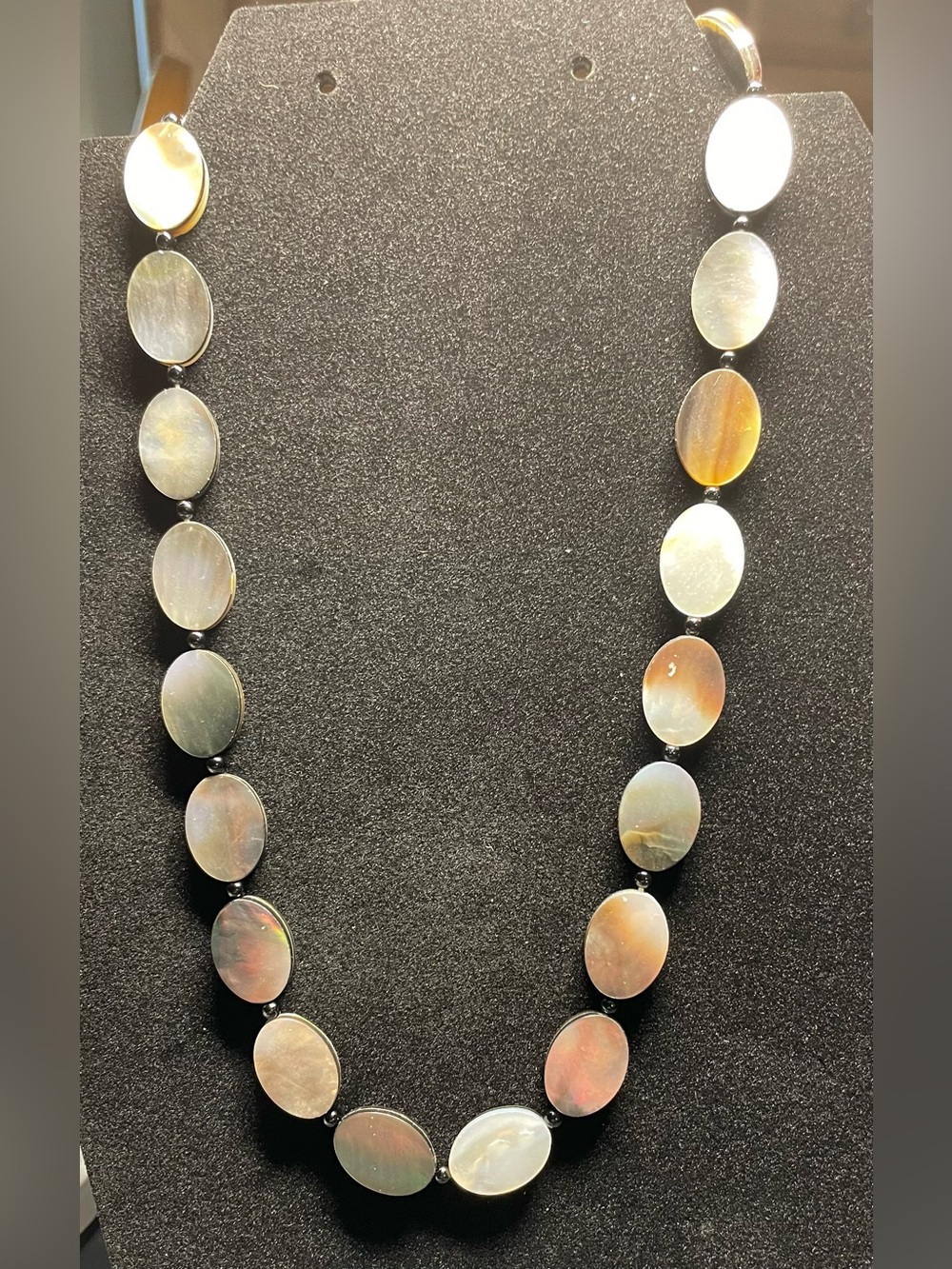 Black lip mother of Pearl necklace
